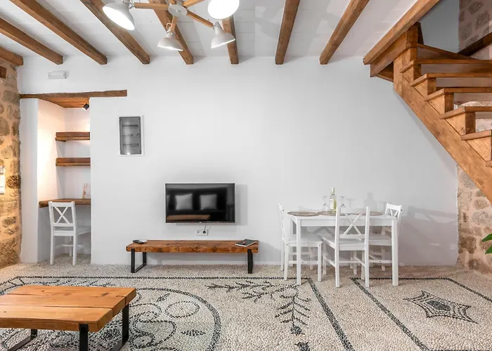 Del Capo * Rhodes City